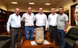 Mustafakemalpaşa’da kütük mantarı üretimi yaygınlaşıyor