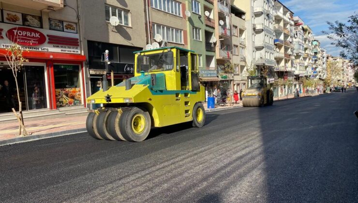 Yıldırım Belediyesi, Kurtuluş Caddesi’ni Sil Baştan Yeniliyor