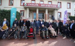 İnegöl Belediyesi Engelliler İçin 11 Araç Teslim Etti
