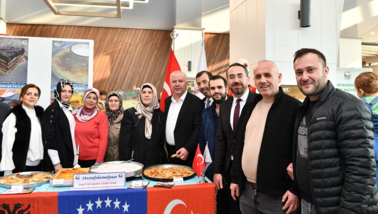 Mustafakemalpaşa’nın yöresel lezzetler kitabı görücüye çıktı