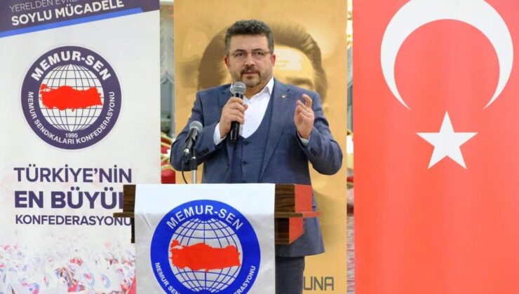 ACAR, “MEHMET AKİF ERSOY GÖNLÜMÜZDE TAHT KURMUŞTUR”