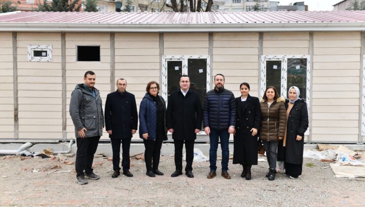 Mustafakemalpaşa’da gülümseyen cafe kapılarını açmak için hazırlanıyor