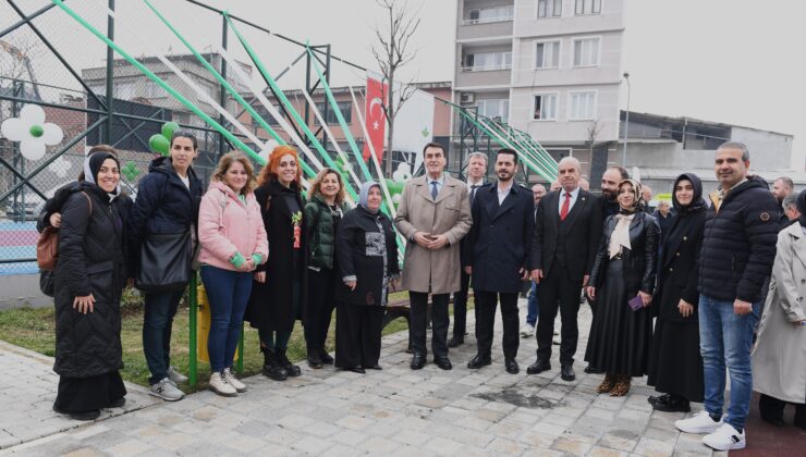 Başkan Dündar ilçenin her yerini parklarla donatıyor