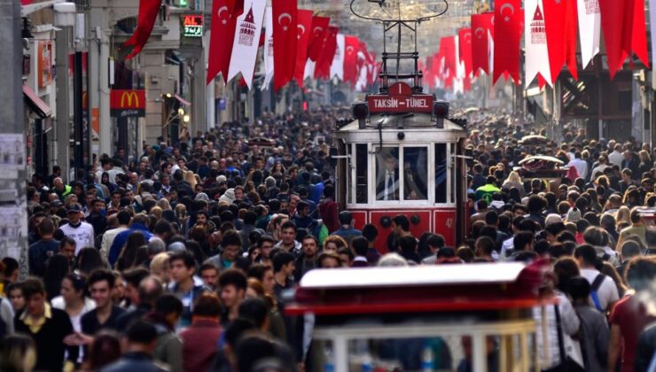 Türkiye’de işsizlik oranı Ekim’de yüzde 8,8’e yükseldi