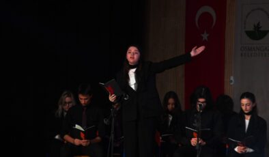 Nutuk Osmangazi’de teatral gösteriyle anlatıldı