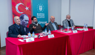 Nazım Hikmet’i yazmak: usta yazarlar anlatıyor
