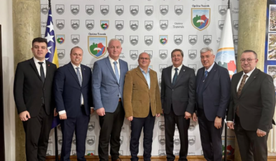BALKANTÜRKSİAD Bosna Hersek’te iftar programı düzenledi