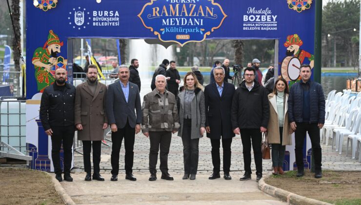 Atıcılar’da 1500 kişilik iftar sofrası kuruldu