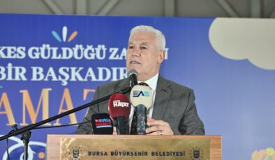 Başkan Bozbey, iftar programında vatandaşlarla buluştu