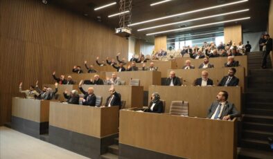 İnegöl Belediyesi 2024 faaliyetleri mecliste onaylandı