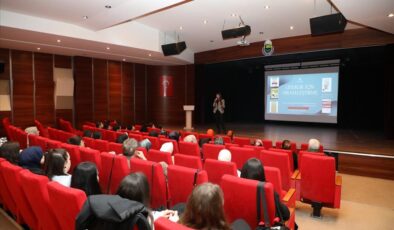 Moghaddam İnegöl’de hikayeleştirme tekniğini anlattı