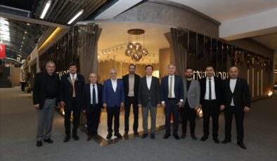 AK Parti heyetinden İnegöl mobilyacılarına destek ziyareti