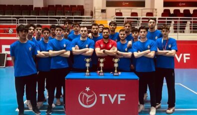 İnegöl’ün voleybol altyapısı Bursa’da derece yaptı