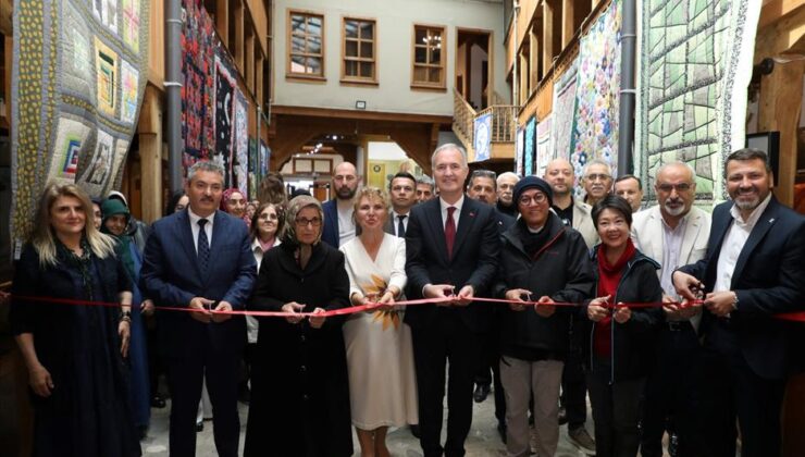 Ayfer Çakal’ın eserleri İnegöl’de sergileniyor