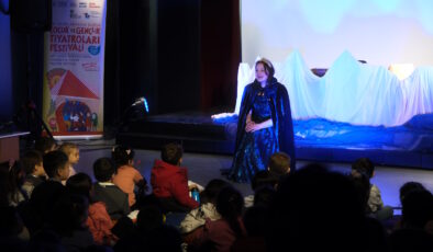 Uluslararası Tiyatro Festivali Bursa’da devam ediyor