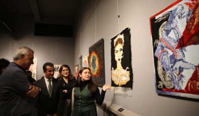 Merinos Müzesi’nde Alaca Dokuma Sergisi açıldı