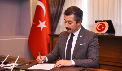 Yenişehir Başkanı Özel’den 23 Nisan mesajı