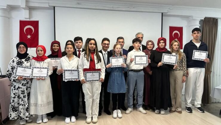 İstiklal Marşını Ezbere Güzel Okuma Yarışması Münih’te yoğun katılımla gerçekleştirildi