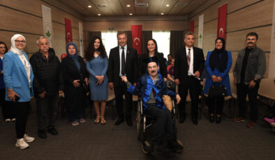 OBAM öğrencisi ortaokul diplomasını aldı