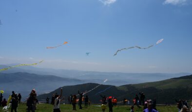 Gemlik’te Uçurtma Şenliği yapıldı