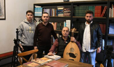 İznik’in müzik tutkunu Faik Doğan’ın hayatı belgesel oldu