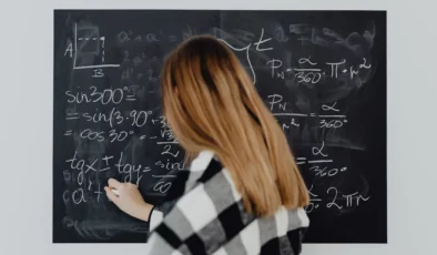 MEB 15 bin sözleşmeli öğretmen alımı başladı