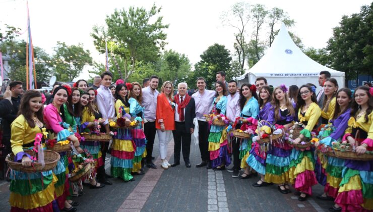 Kültürpark’ta Hıdırellez Şenliği baharın müjdecisi oldu