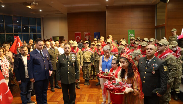 Bursa Kent Konseyi’nden anlamlı etkinlik: Engelli bireylerin askerlik hayali gerçekleşti