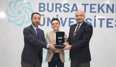 BTÜ’nün konuğu A Milli Satranç Sporcusu GM Ediz Gürel: Hedefim dünya şampiyonu olmak
