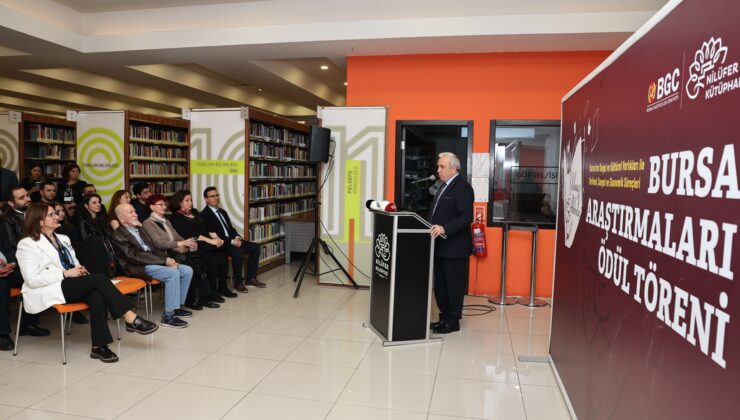 Yılmaz Akkılıç Bursa Araştırmaları ödülleri dağıtıldı