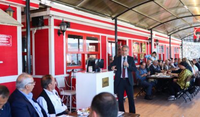 Başkan Deviren’den muhtarlara çağrı: Gemlik’i birlikte yöneteceğiz