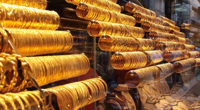 Kuyumcular sahte altına karşı barkod sistemiyle önlem alıyor