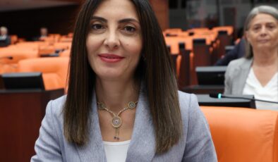 CHP Bursa Milletvekili PM Üyesi Nurhayat Altaca Kayışoğlu: “Vatandaş bizden ne istiyor”