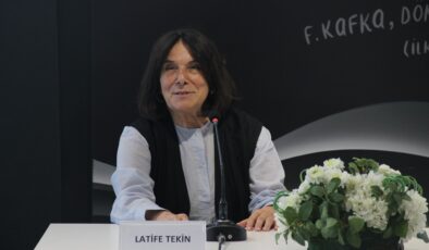 Latife Tekin Nilüfer’de edebiyatseverlerle buluştu