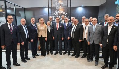TOBB Başkanı Hisarcıklıoğlu’ndan HOMETEX Fuarı’na tam not