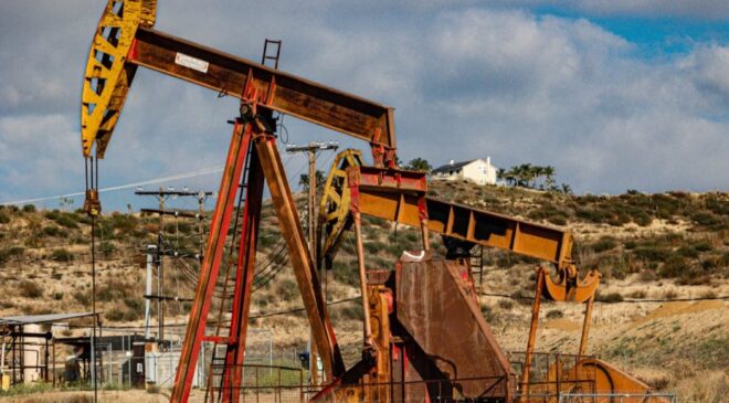 Petrol fiyatları ABD-Çin görüşmelerindeki ilerleme ile tırmanışa geçti