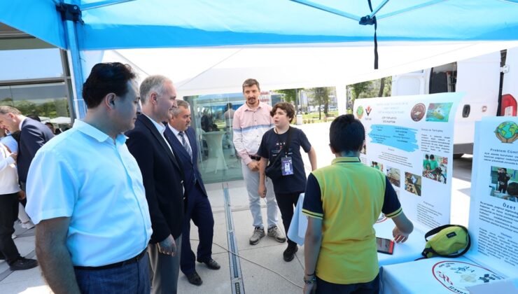 İnegöl Kent Meydanı “TÜBİTAK Bilim Fuarı Festivaline” Ev Sahipliği Yaptı