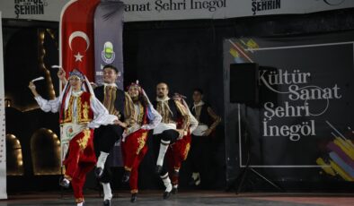 İnegöl’de Halk Dansları Gecesi İle Yaz Etkinlikleri Başladı