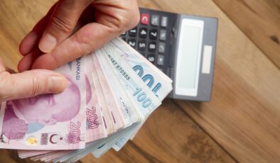 Asgari Ücrete Zam Tartışması: Ak Parti’den İlk Açıklama Geldi