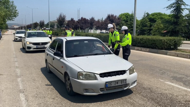 İnegöl’de bayram trafiğine sıkı denetim: 11 sürücüye 42 bin TL ceza