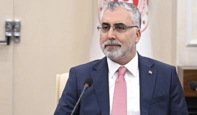 AK Parti’den emekli maaşı artışı açıklaması: Rakam Meclis’e geliyor