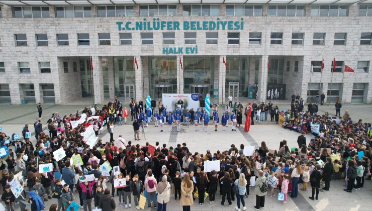 Dünya Çocuk Hakları Günü’nde Nilüferli çocuklar meydanları renklendirdi