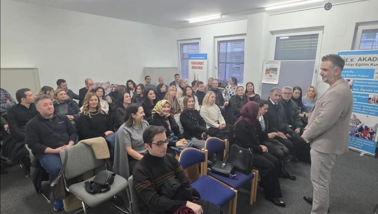 Münih’te 24 Kasım Öğretmenler Günü kutlaması