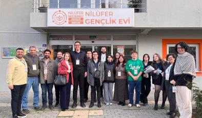 Nilüfer Gençlik Meclisi’nin yeni Eş Başkanları Söker ve Varol oldu