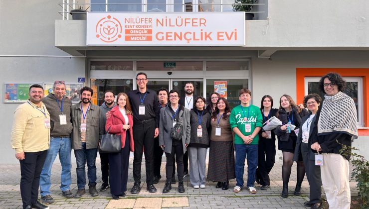 Nilüfer Gençlik Meclisi’nin yeni Eş Başkanları Söker ve Varol oldu