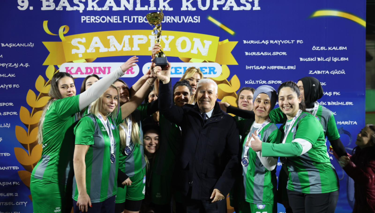 Büyükşehir personeli sahada stres attı