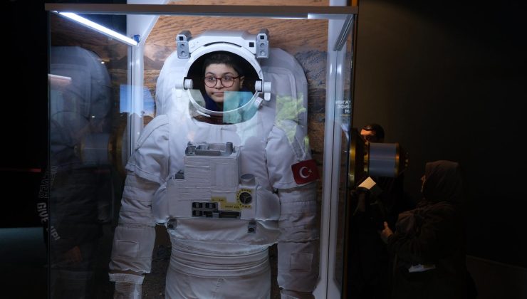 Bursa’da engel tanımayan bilim yolculuğu