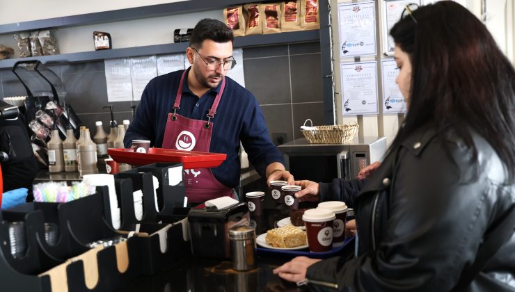 Osmangazili gençler Genç Kafe’nin müdavimi oldu