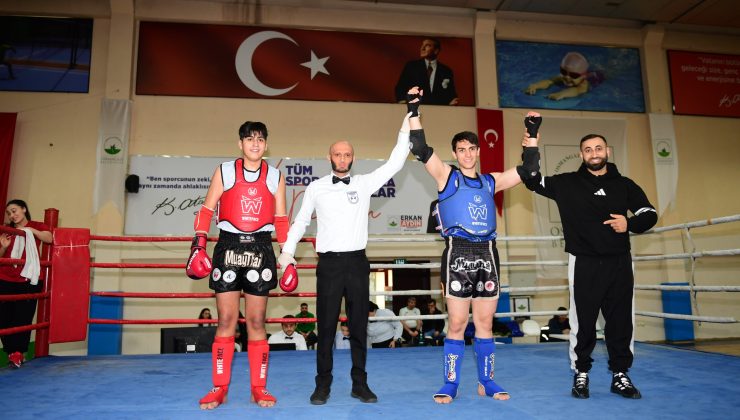 Genç Muay Thai sporcuları Osmangazi’de ringe çıktı