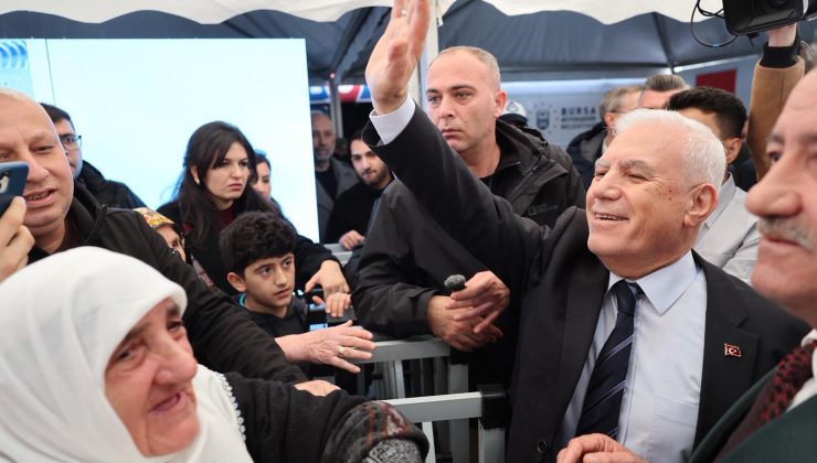 Provokasyona karşı birlik mesajı: Bozbey halkla buluşmasını sürdürdü